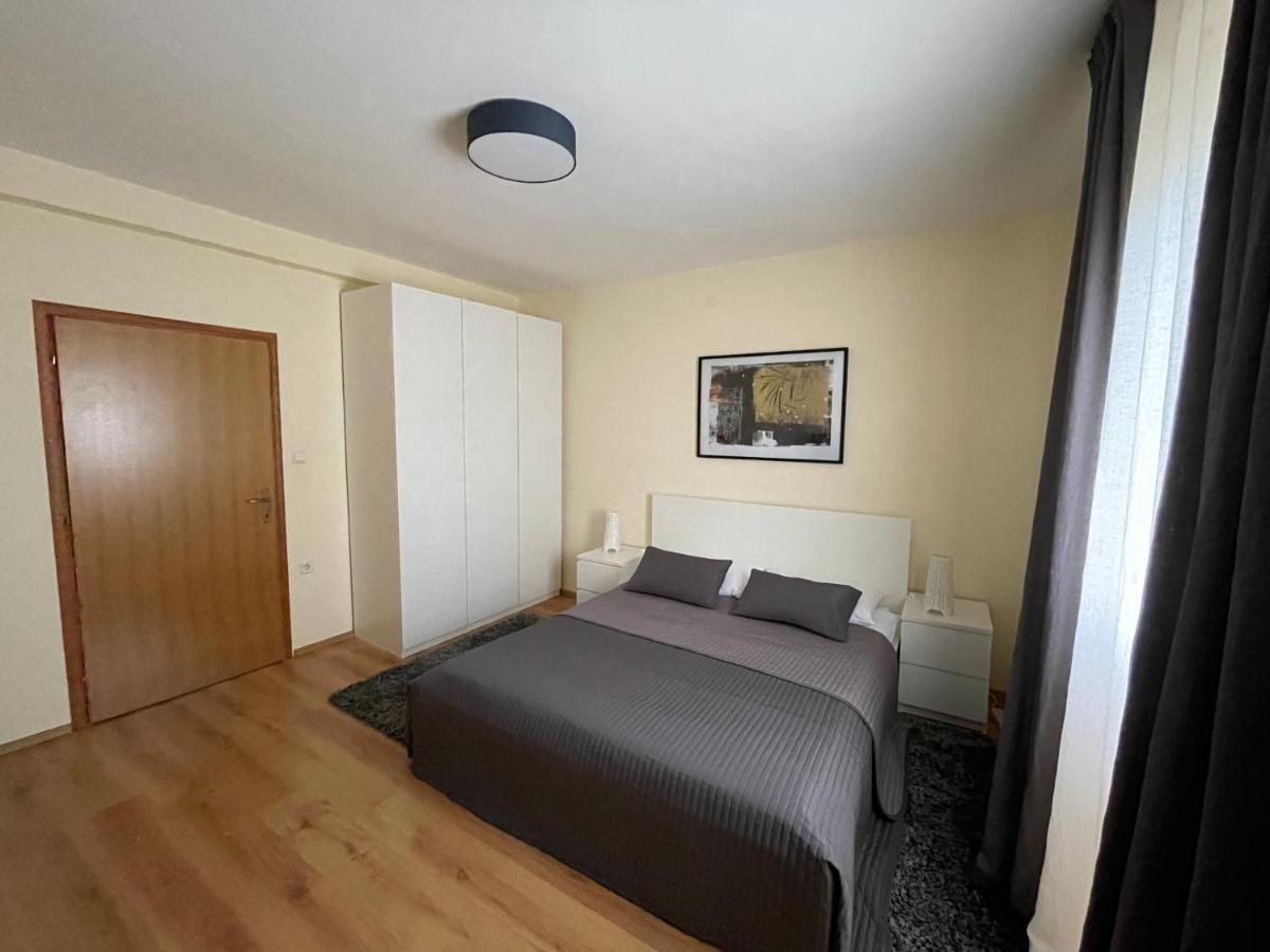 Holiday Home Cesarica Karlobag Luaran gambar